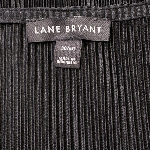 Lane Bryant Black Pleated V-Neck Peplum Tunic Top Plus Size 38/40 Dark Coquette - Picture 6 of 16